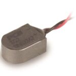 Accéléromètre miniatureICP® à faible coefficient de dégazage, mode de charge, haute température. - ...